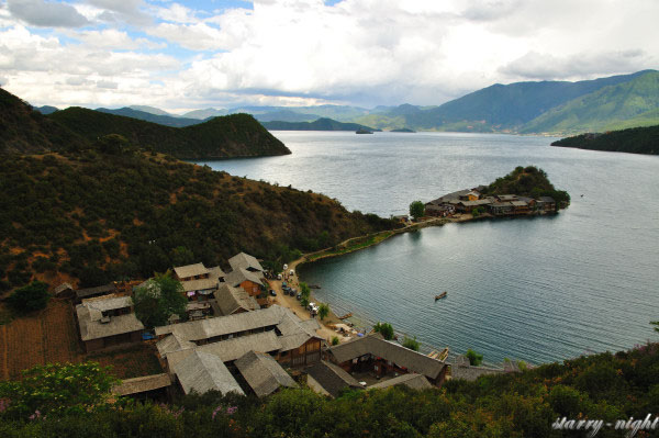 瀘沽湖